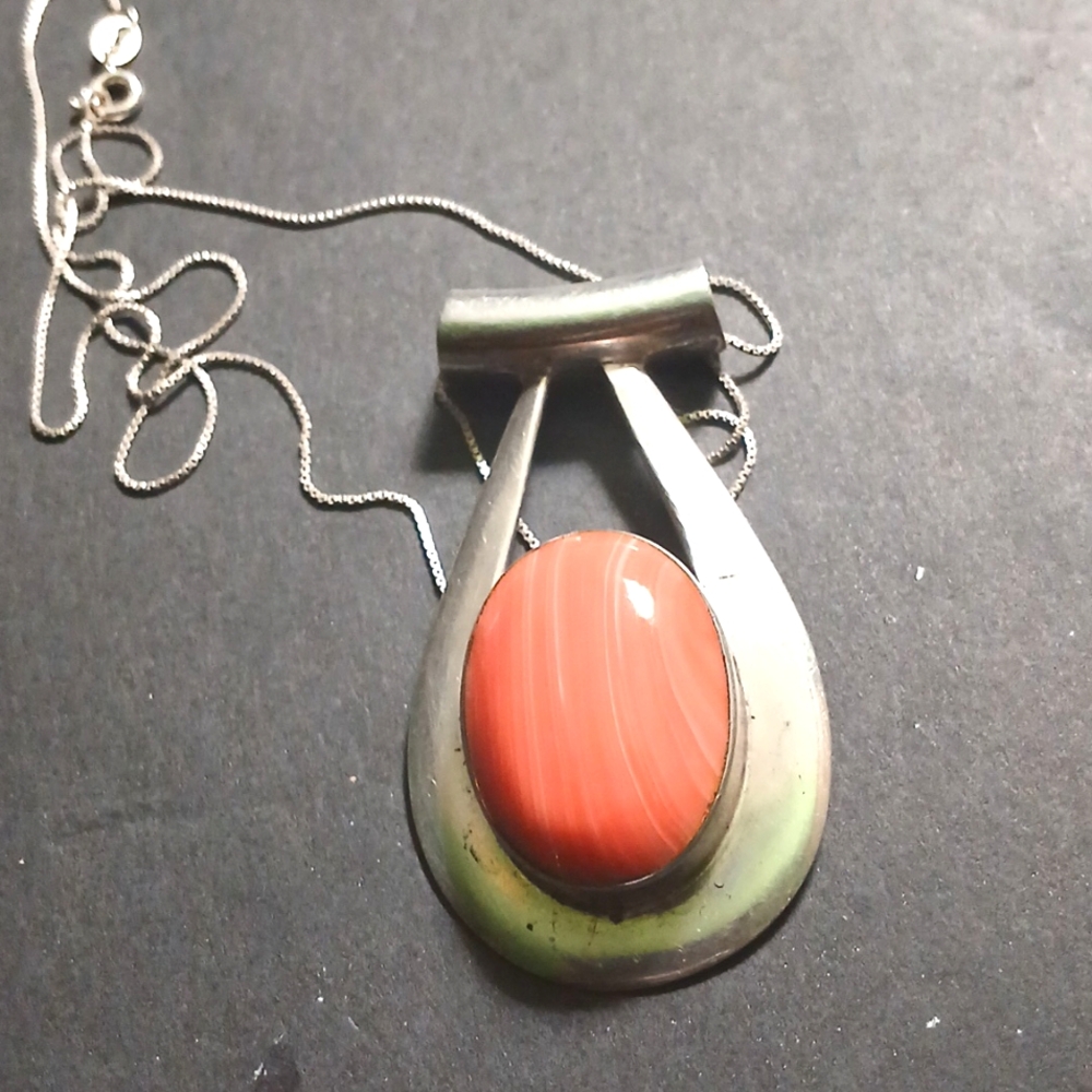 ORANGE RHODOCHROSITE            STONE & STERLING NECKLACE